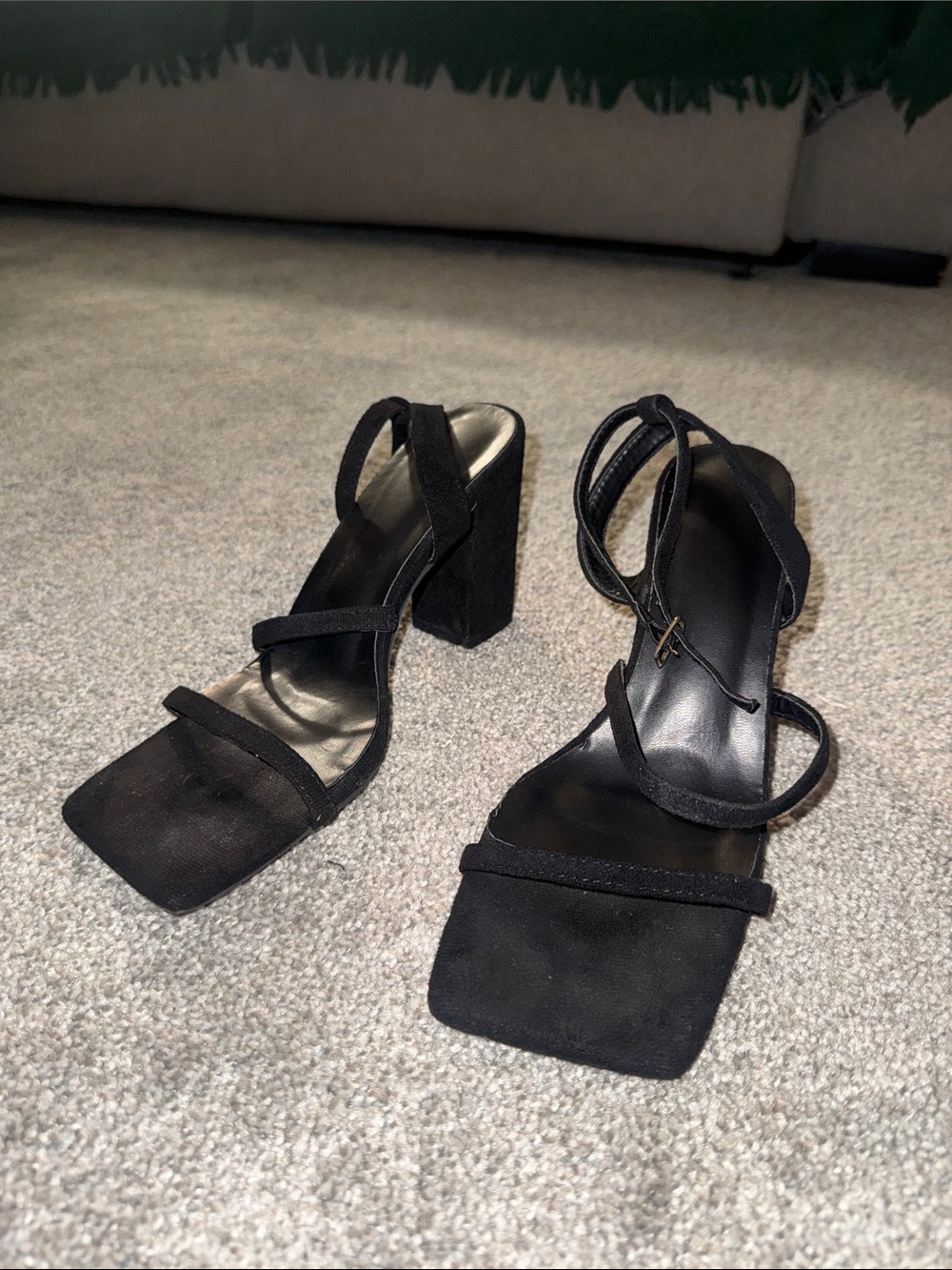 6.5 Black Strappy Block Heel Sandals